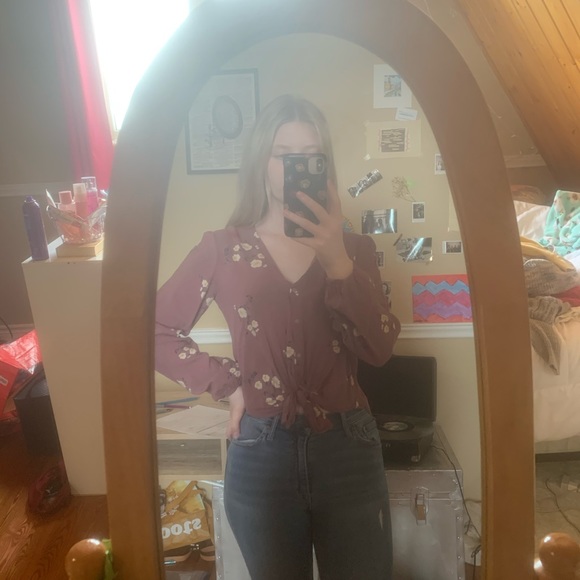 Abercrombie and Fitch blouse - Picture 1 of 3